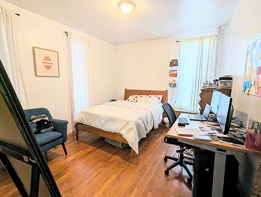 Rented by Manhattan Spaces | media 12