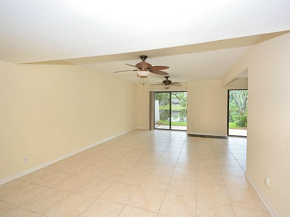 5th image of 6220 Lake Lugano Dr #6220