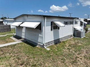 904 50th Ave W, Bradenton, FL 34207