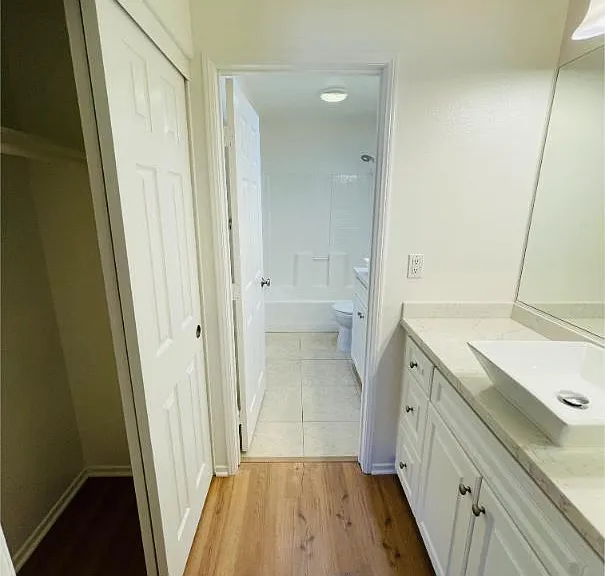 4012 Backshore Ct #1 — Photo 27