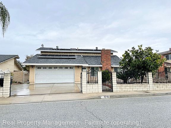 2nd image of 1715 Kathleen Ct