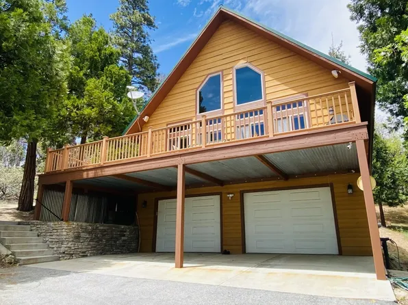 1448 Pinecone Ct, Wofford Heights, CA 93285