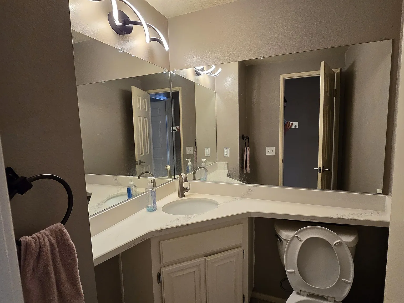 2192 Hedgerow Lane Chino Hills Ca 91709 — Photo 2