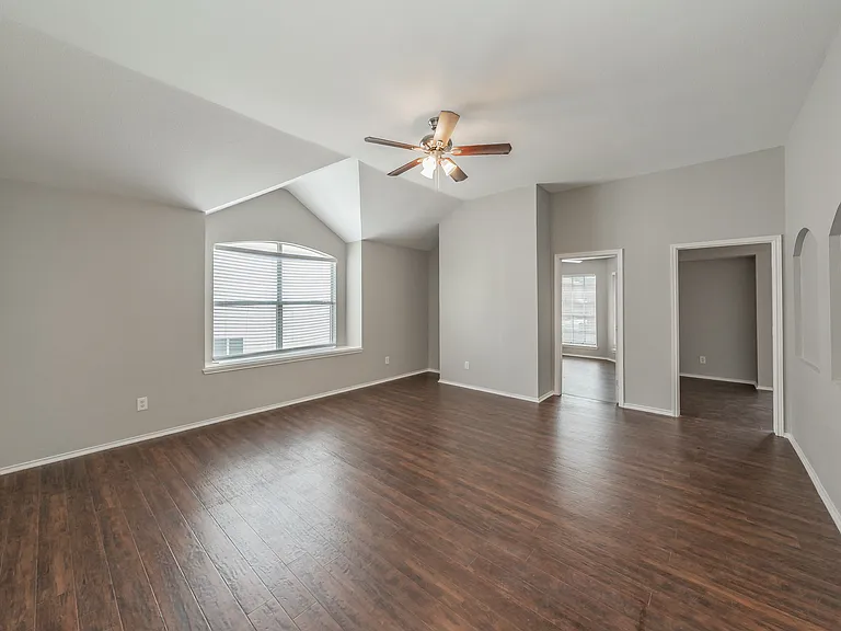 1217 Katy Dr — Photo 40