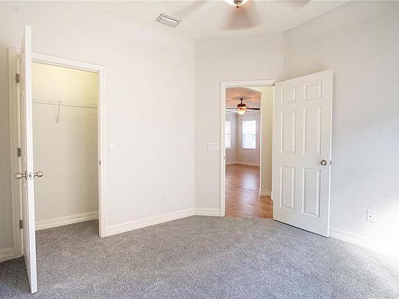 4th image of 1502 Page Ave