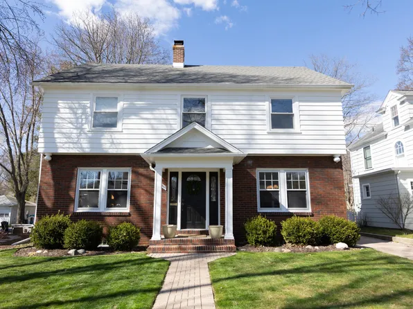1517 Morton Ave, Ann Arbor, MI 48104