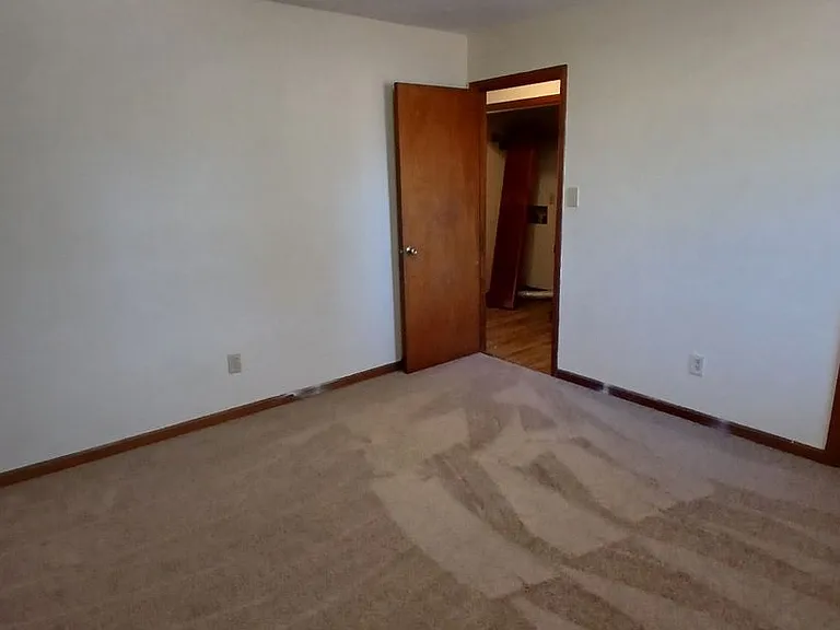 5913 Labonte Dr — Photo 10