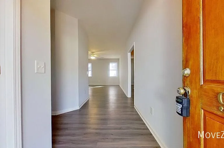 9409 Night Harbor Dr — Photo 7