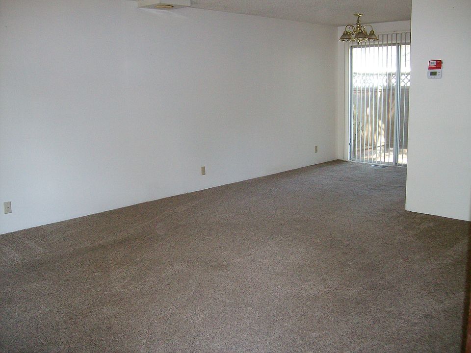 2nd image of 1140 Leigh St