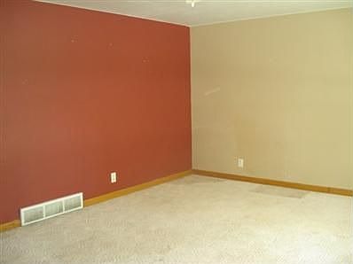 2nd image of 700 Bishop Ct