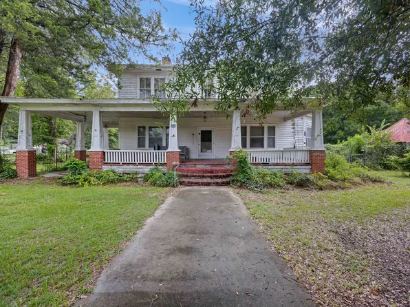 305 Dawson St, Eutawville, SC 29048