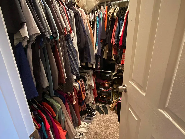 Walk-in closet