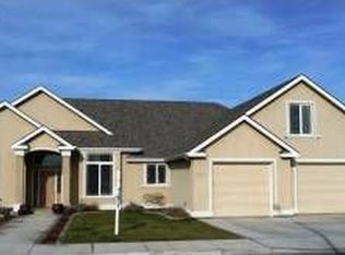 512 S Pittsburg St, Kennewick, WA 99336