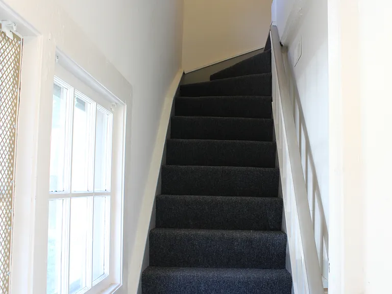 27 S Goodman St #8 — Photo 4