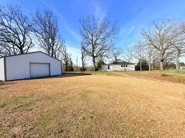 8 Woolsey Rd, Steelville, MO 65565