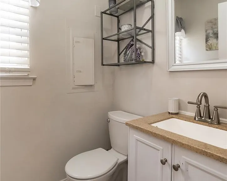 1535 Irene St — Photo 15
