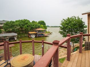 1826 N Harbor Ct, Granbury, TX 76048
