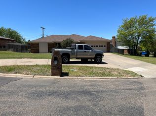 1127 Coffee Dr, Borger, TX 79007