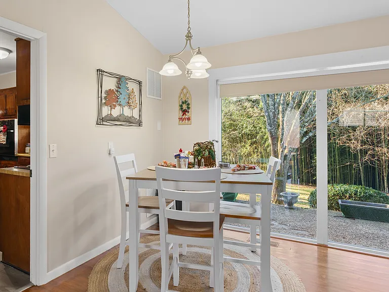 Blue Ridge Dr — Photo 11