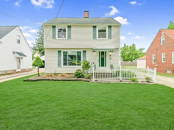 1656 Lyndhurst Rd, Lyndhurst, OH 44124