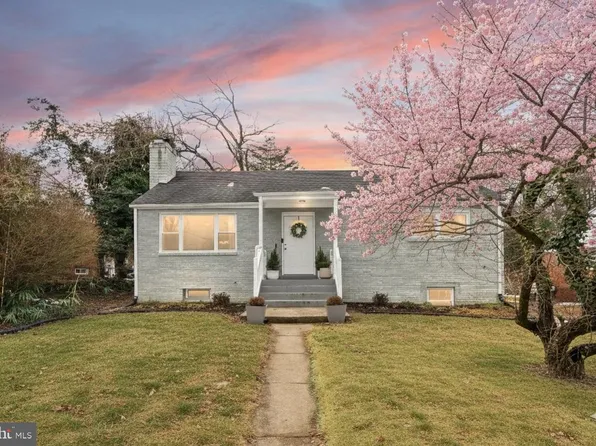 4901 Abbott Dr, Temple Hills, MD 20748