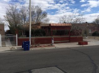 928 W Sky St SW, Albuquerque, NM 87121