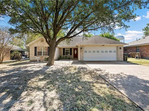 1809 Trent Cir, Bryan, TX 77802