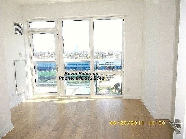 2nd image of 34 N 7th St APT 10G