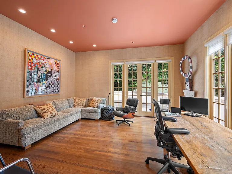 7612 Hillside Dr — Photo 26
