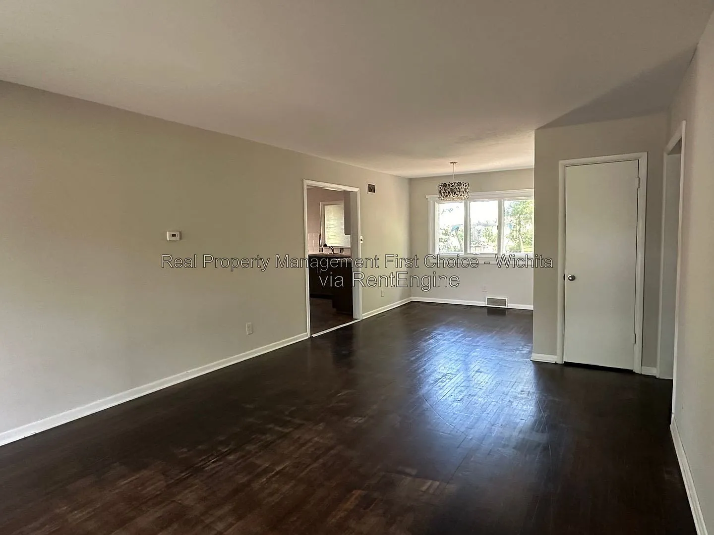 3 bed, 1.0 bath, 1488 sqft, $1,150 — Photo 3