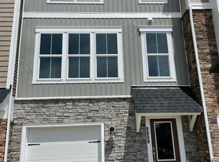 8859 Foxway Ridge Ln, Glen Allen, VA 23060
