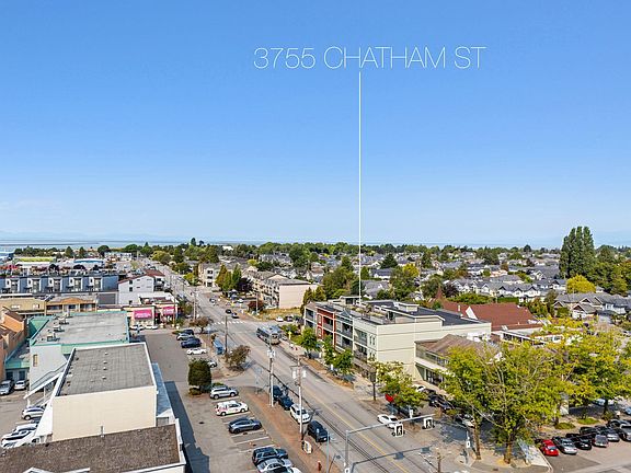 2nd image of 3755 Chatham St #303