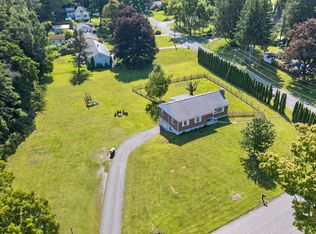 8 Gardner Road, Wynantskill, NY 12198