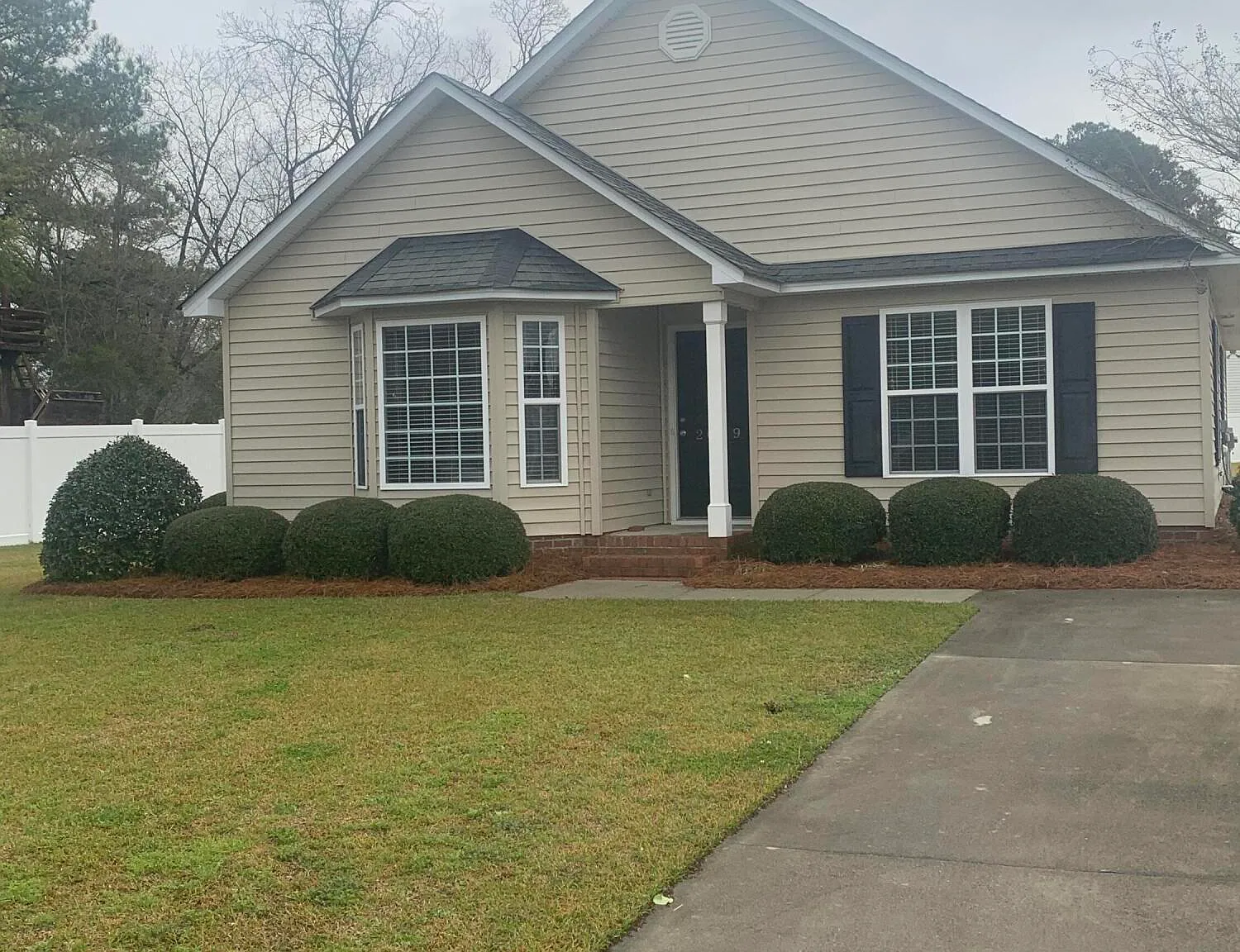 3 bed, 2.0 bath, $1,750 — Photo 2