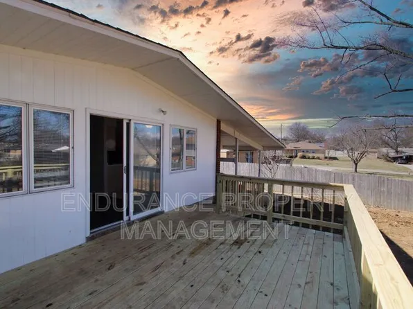 3130 Balsamridge Dr, Cincinnati, OH 45239