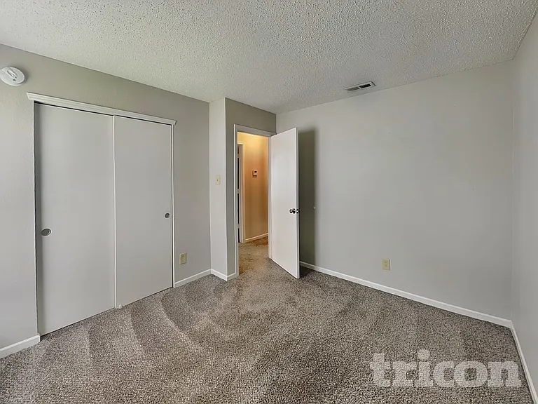 3146 Brandenburg Dr — Photo 11
