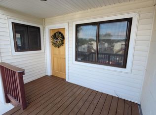 9402 Tarra Ln, Manassas, VA 20110