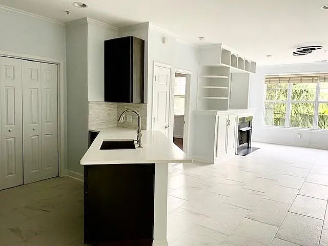 226 S Torrence St — Photo 2