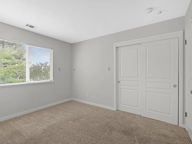 205 E Edmundson Ave #A — Photo 9