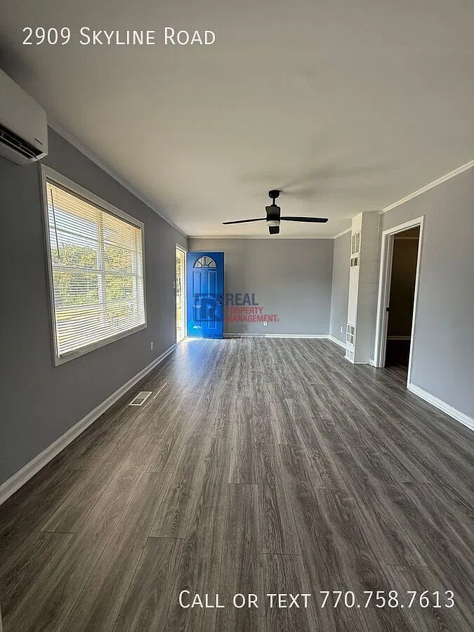 Newley Remodeled Duplex in Macon - housing voucher approved — Photo 2