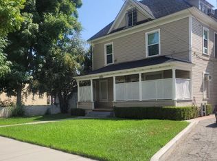 3972 10th St APT 5, Riverside, CA 92501