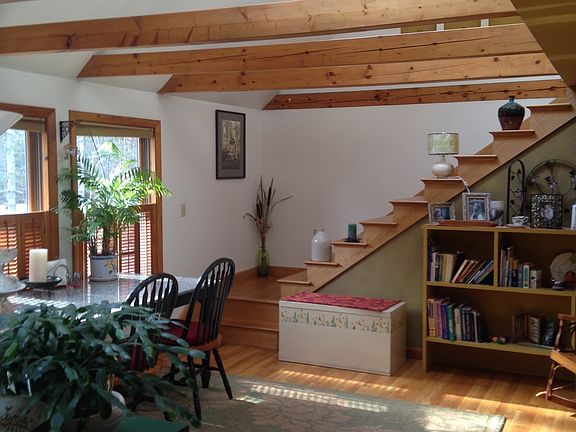 Sunny Dining Area