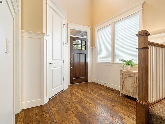 2nd image of 8175 SW Laurelwood Ct