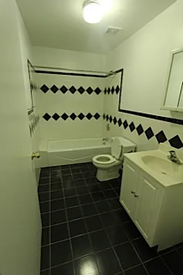 Rented by Robyn Lee, LREB | media 19