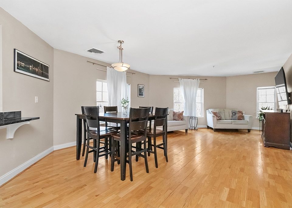 1st image of 501 Commerce Dr Unit 2204