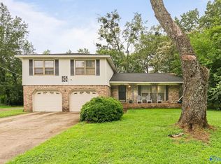 2912 Moss Rd NW, Huntsville, AL 35810