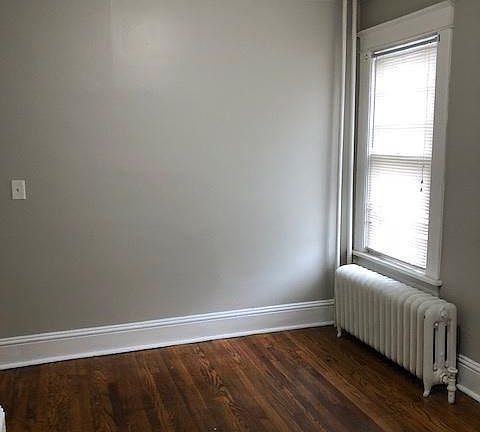 5th image of 901 Park Ave APT 2