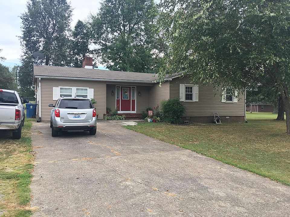 2nd image of 155 Big Valley Dr
