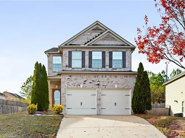 905 Dawkins Ct, Phenix City, AL 36867