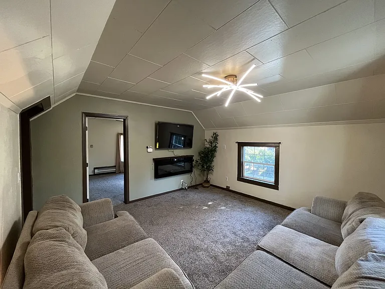 3095-3093 Spanish Ravine Rd #B — Photo 5